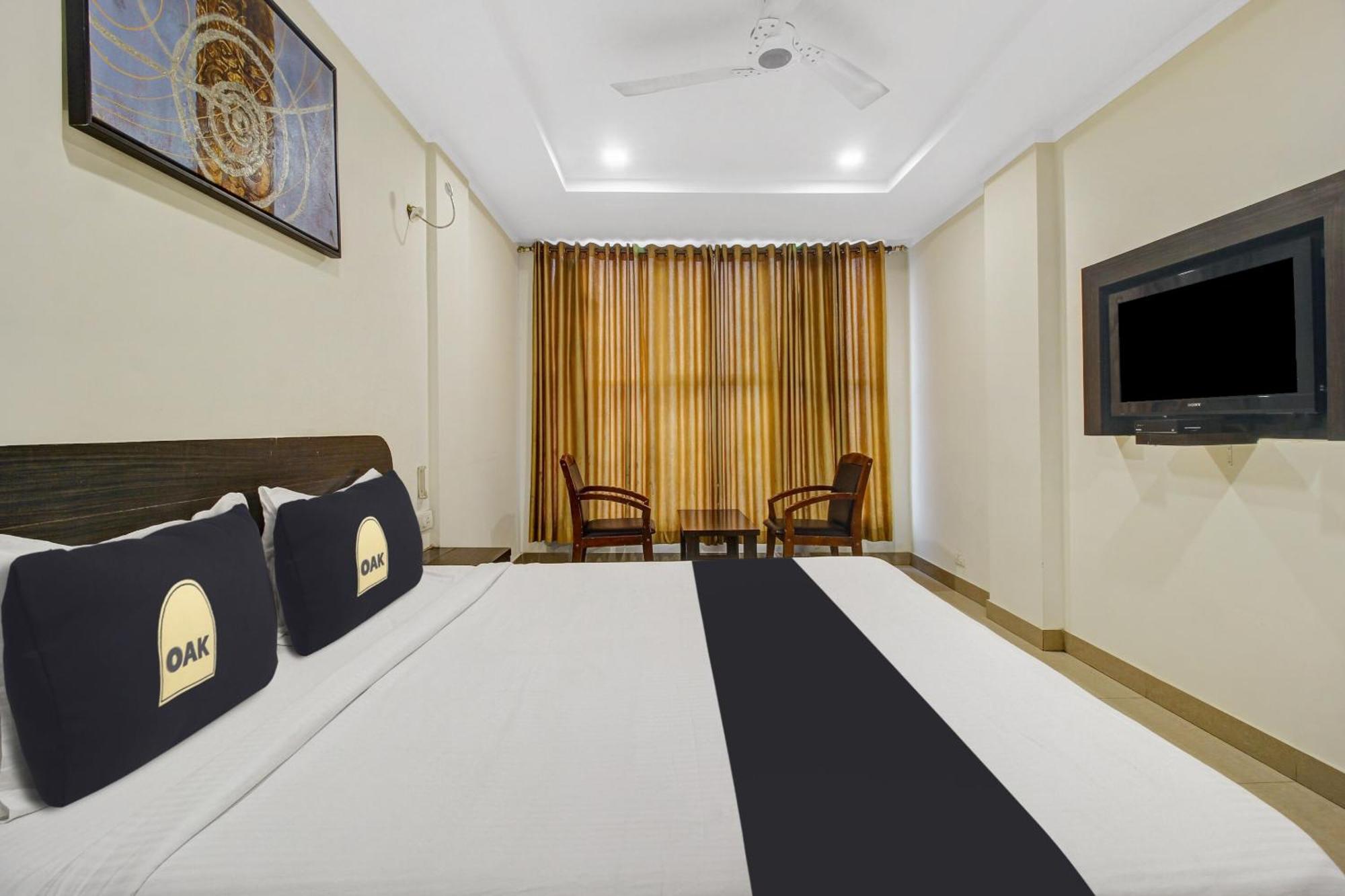 Super Townhouse Oak Lb Nagar Ramoji Hotel Hyderabad Exterior photo